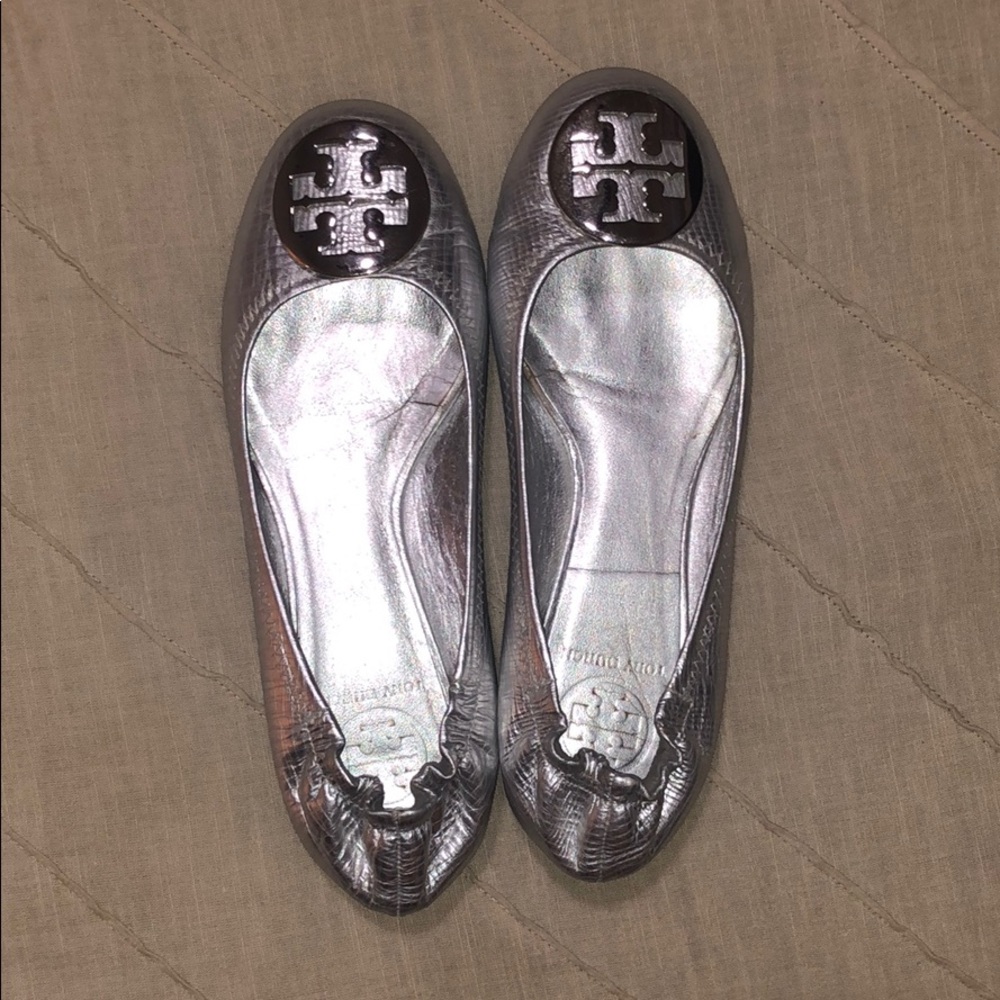 Tory Burch silver Minnie ballet flats